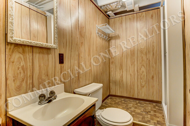 Building Photo - 3 Bedroom Home in Northwest Columbus
