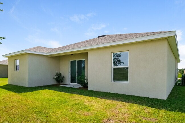 Building Photo - 6643 Wirevine Dr