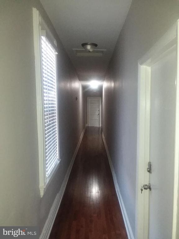 Building Photo - 2012 Mt Royal Terrace