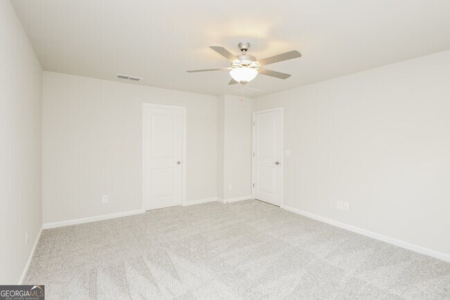 Building Photo - 137 Longleaf St