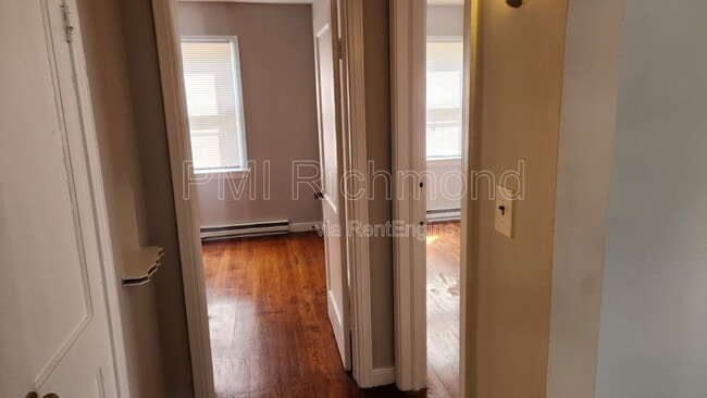 Building Photo - 125 Seaboard St