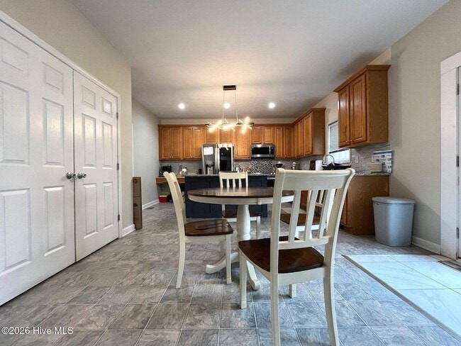 Building Photo - 26 Randolph St