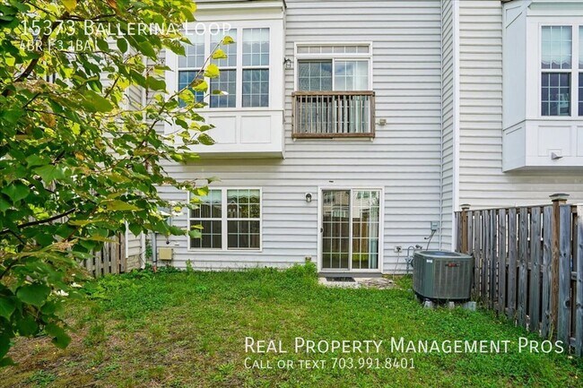 Building Photo - 15373 Ballerina Lp