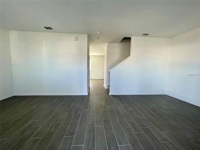 Building Photo - 13850 Title Wy