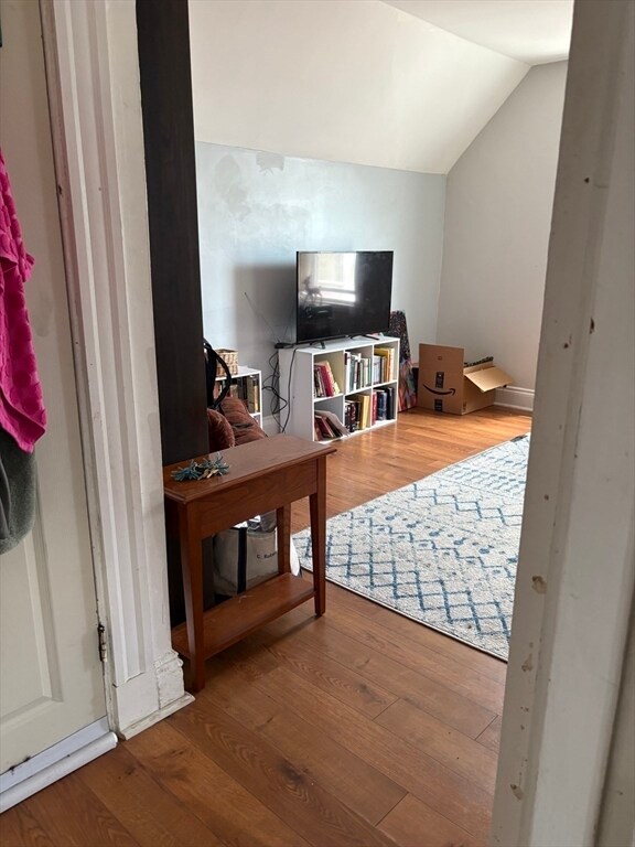 Building Photo - 19 Wolcott St