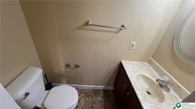 Building Photo - 520 Wild Mint Ln