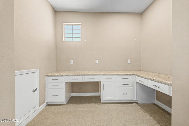 Building Photo - 4128 S Greythorne Way