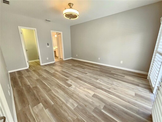 Building Photo - 2319 Caraway Dr