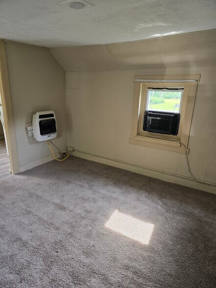 Building Photo - 1737 Sunset Ave