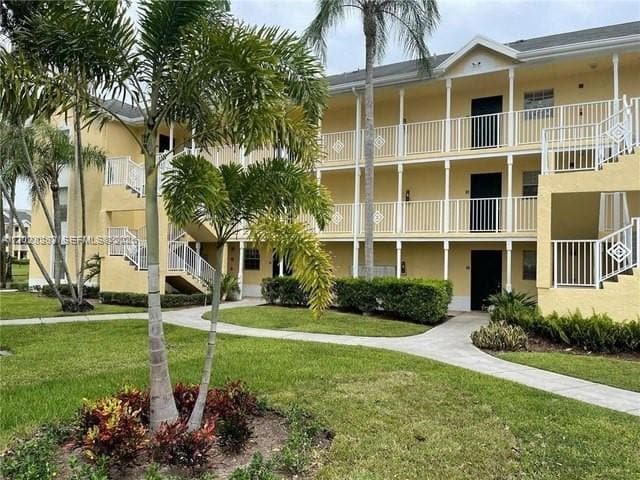 Building Photo - 6292 La Costa Dr