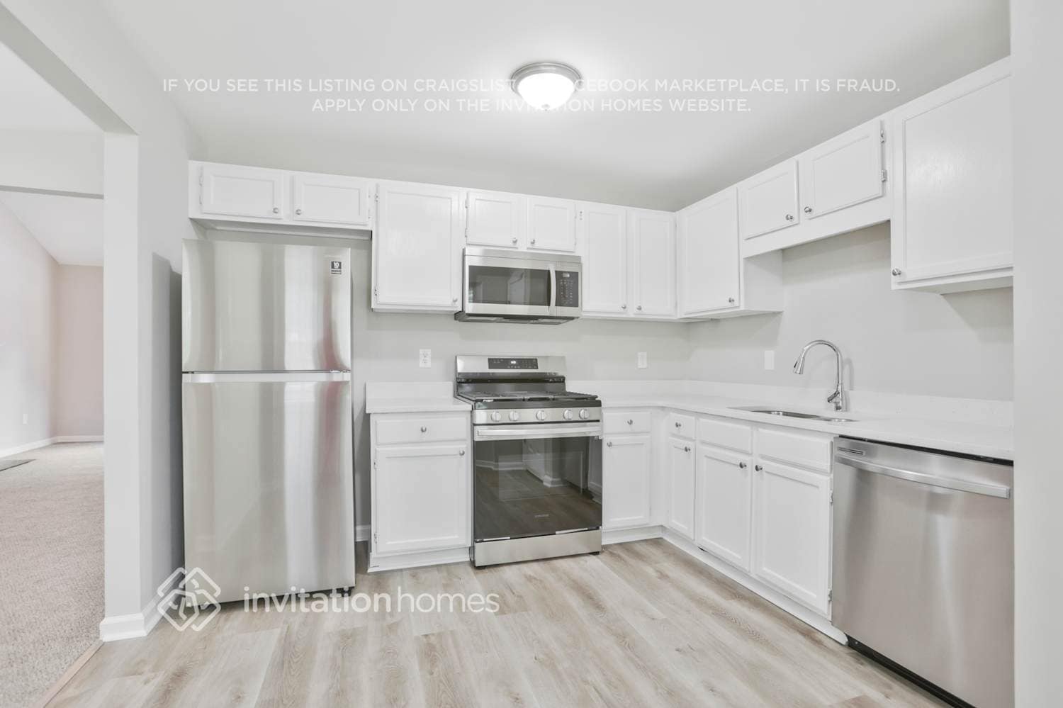 Building Photo - 987 Fox Valley Trail