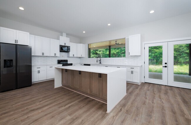 Building Photo - 354 Peach Pt Ln