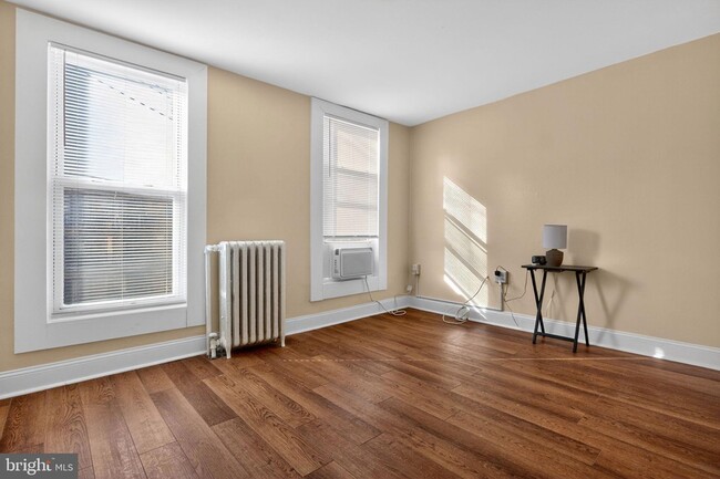 Building Photo - 2638 Stanton Rd SE