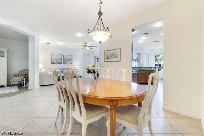 Building Photo - 12867 Carrington Cir