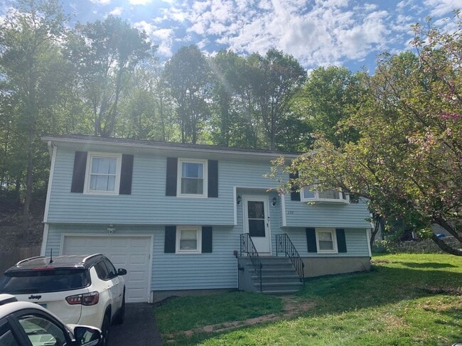 Primary Photo - 330 Morning Dove Rd