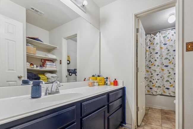 Building Photo - 4215 Windberry Ct