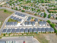 Building Photo - Summer Fest Drive