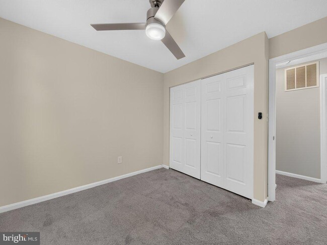 Building Photo - 801 High Plain Dr