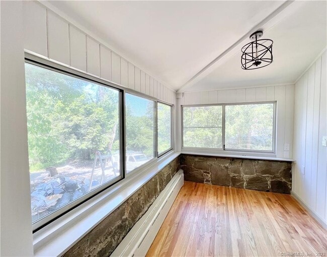 Building Photo - 23 Apple Tree Ln