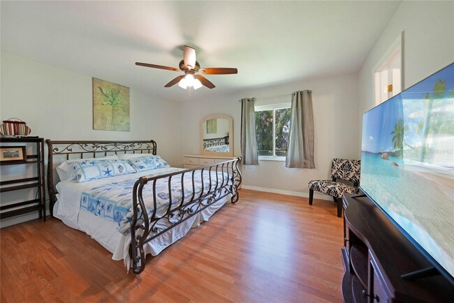 Building Photo - "Charming 3-Bedroom Retreat with 1678 Sq F...