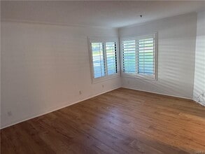 Building Photo - 950 Cagney Ln