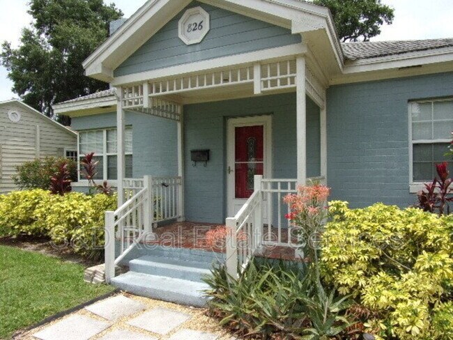 Building Photo - 826 Hollingsworth Rd
