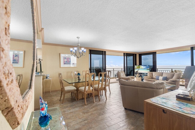 Building Photo - 3009 S Ocean Blvd