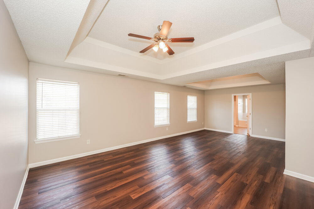 Building Photo - 6891 Derby Ave