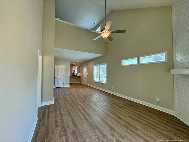 Building Photo - 1004 Kensington Park Rd