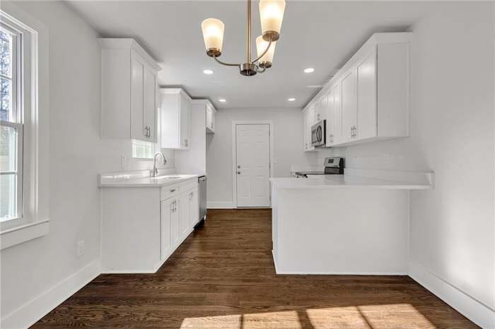 Building Photo - 1271 Lorenzo Dr SW