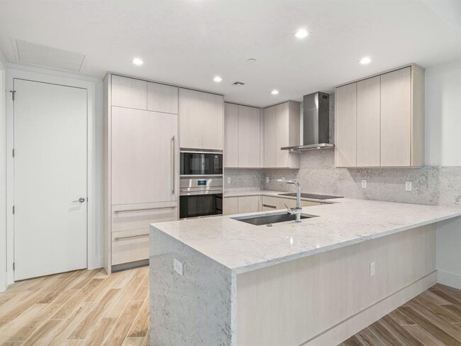 Building Photo - 5120 Marina Wy