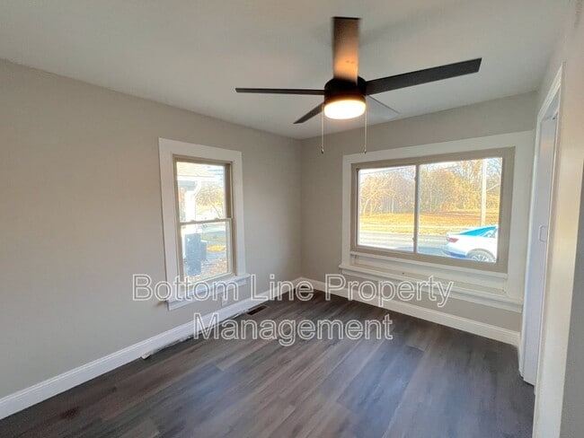 Building Photo - 613 Dr M.L.K. Jr. Way