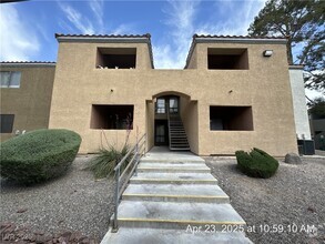 Building Photo - 3151 N Soaring Gulls Dr