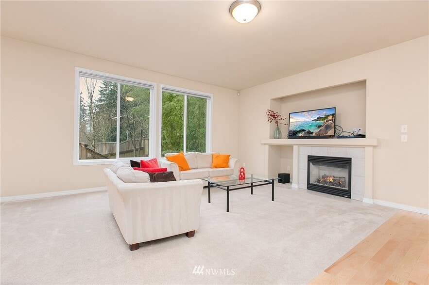 Building Photo - 13607 NE 202nd St