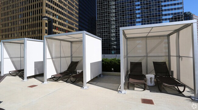 Building Photo - 227 N Columbus Dr