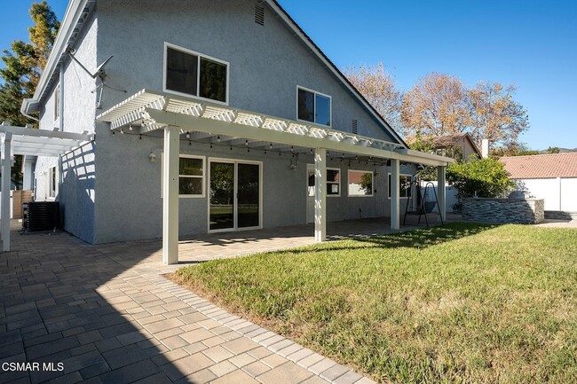 Building Photo - 84 Sunny Vista Ave