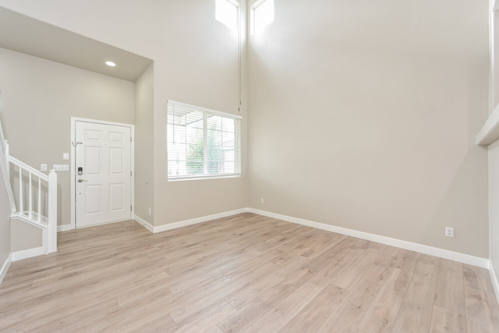 Building Photo - 24762 E Wyoming Cir
