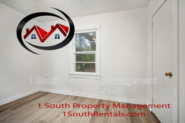 Building Photo - 7055 Langdon Dr