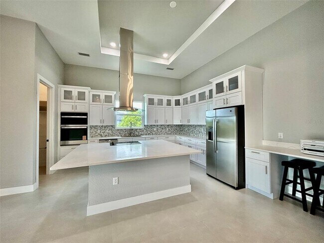 Building Photo - 15109 Aquarius Cir