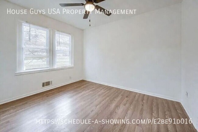 Building Photo - 11409 E 31st St S