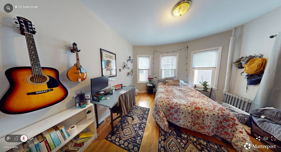 Building Photo - 25 Tufts St