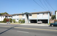 Building Photo - Chevy Chase Apts