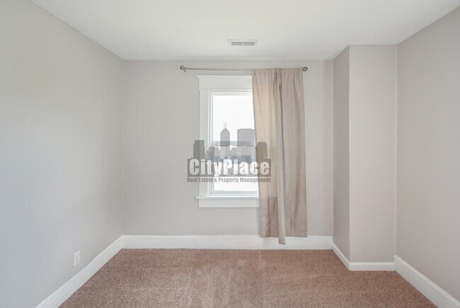 Building Photo - 3116 Ruckle St