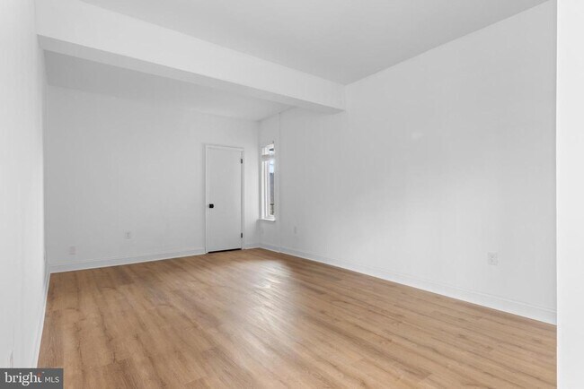 Building Photo - 4930 West Chester Pike