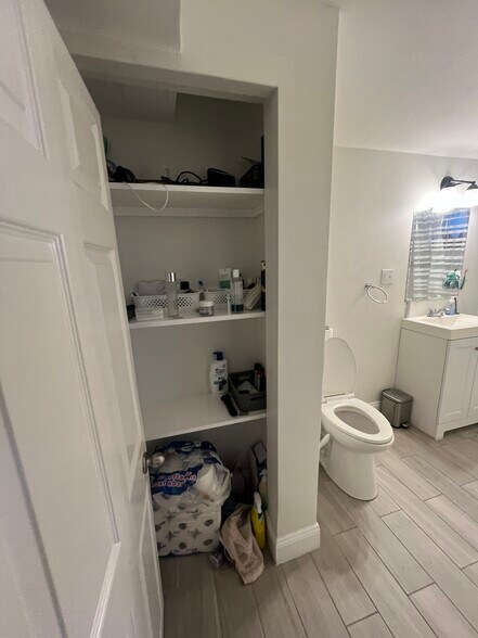 Building Photo - 63 Selkirk Rd