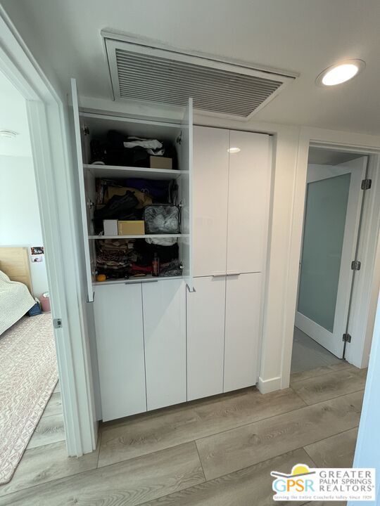 Building Photo - 717 Orlando Ave