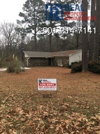 Building Photo - 2305 Cary Blk