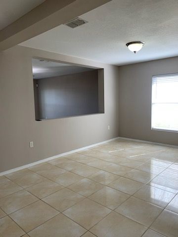 Building Photo - 9975 Bishop Creek Way