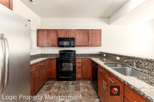 Building Photo - 2 br, 1.5 bath House - 520 S. 500 E.  #107