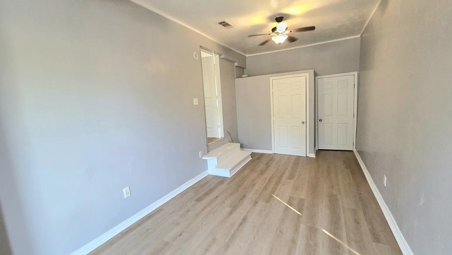 Building Photo - 2819 Anzio Dr